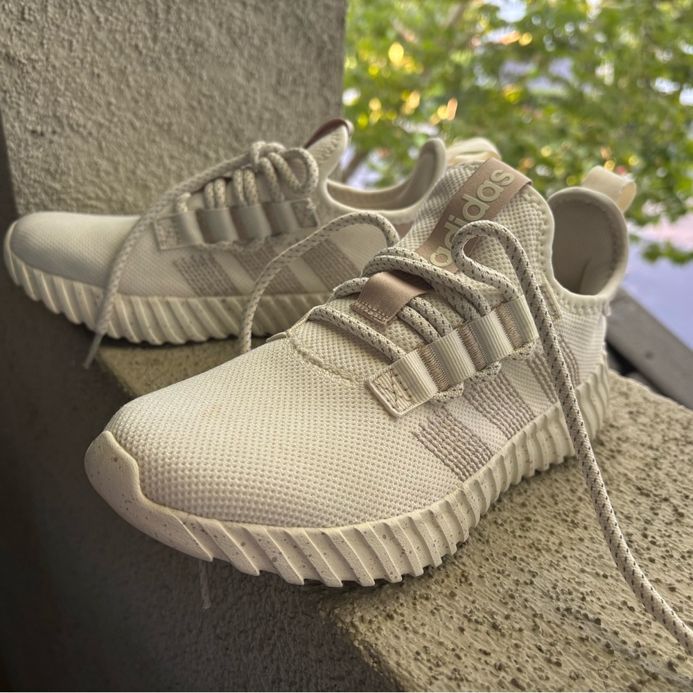 Adidas Swift Run Cloudfoam Sneakers